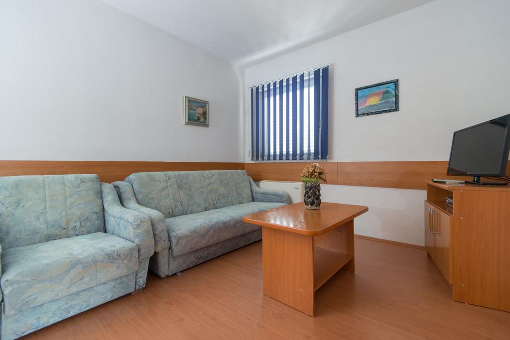 Apartments Obradovic Neum Exterior photo